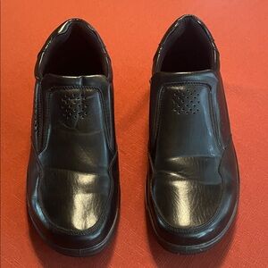 Soft Stags Men’s Slip on loafers - size 11 EEE